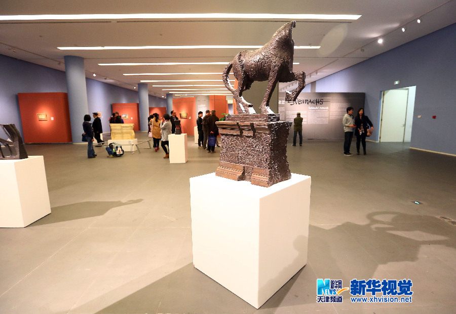 “西班牙雕塑大師蘇比拉克中國(guó)巡回大展”津門(mén)開(kāi)幕